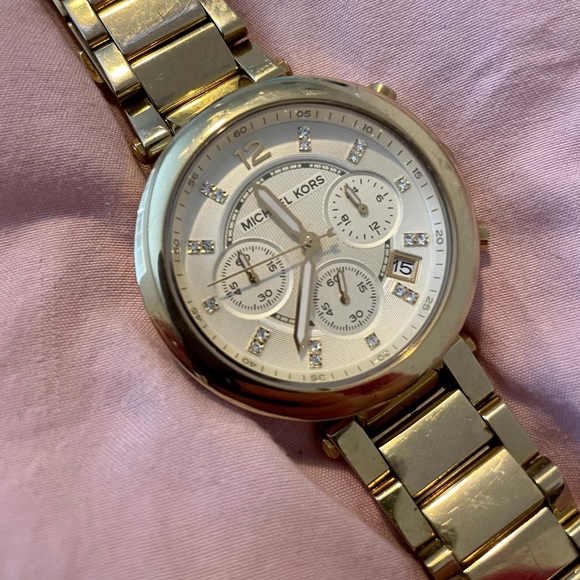 Gold Michael Kors Watch - Picture 2 of 5